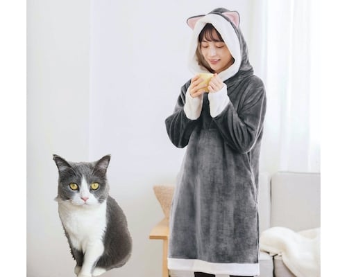 Hachiware Cat-Themed Loungewear
