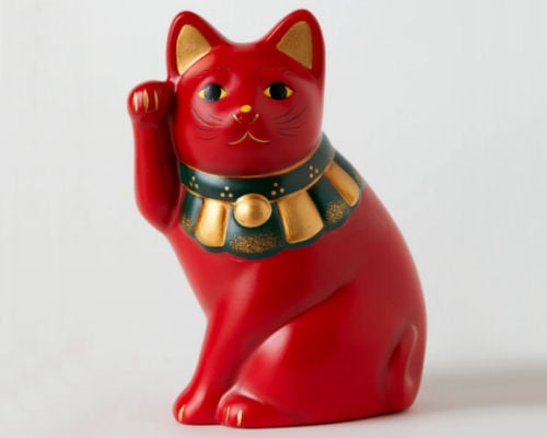 Seto Ware Maneki-neko Yokoza Red Cat