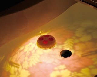 Projection Bath Aroma Yura