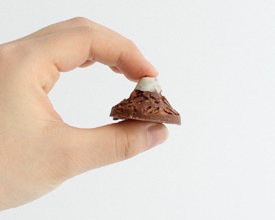 Mount Fuji Miniature Chocolates