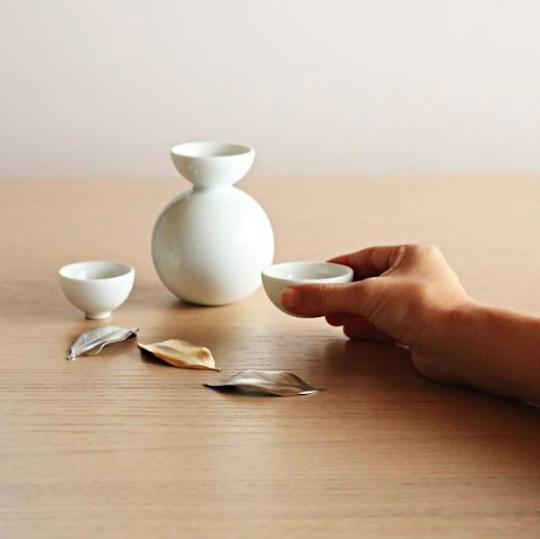 Ceramic Japanese Sake Bottle Cup Set Snowman Design