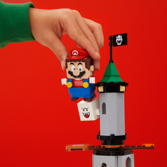 Lego Super Mario Bowsers Castle Boss Battle