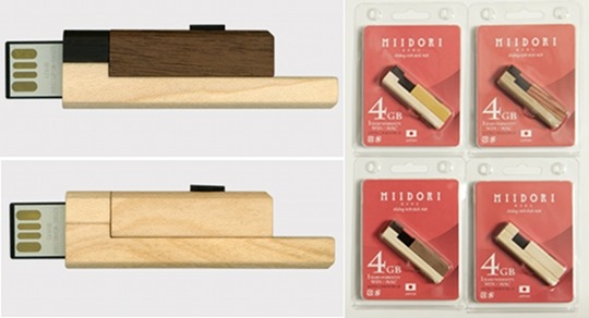 Miidori Sliding USB Memory Stick - Natural wooden eco 4GB 8GB dongle - Japan Trend Shop