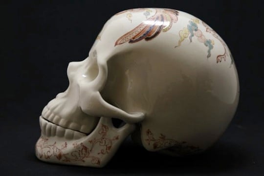 Kutaniyaki Skull Phoenix - Traditional ceramic art porcelain sculpture - Japan Trend Shop