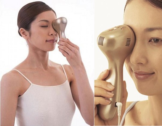 Eye Recovery Anti-Aging Heating Cooling Gadget - Micro current anti-wrinkle skin care - Japan Trend Shop