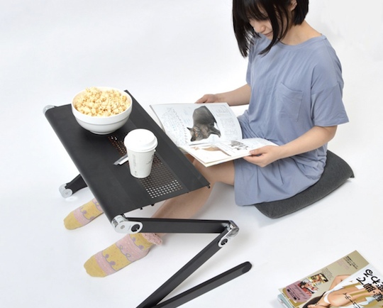 Super Gorone Desk - Use a Computer Lying Down - Thanko bed frame gadget for laptops - Japan Trend Shop