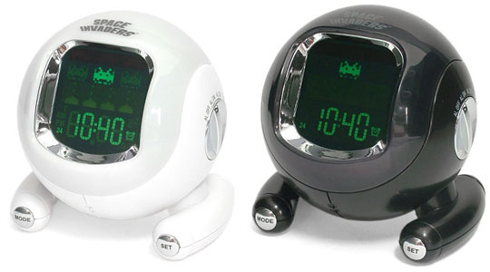 Space Invaders Alarm Clock -  - Japan Trend Shop
