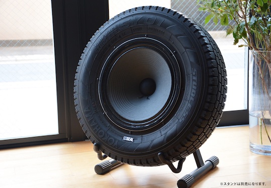 Seal Recycled Tires Speaker - Environmentally friendly designer audio gadget - Japan Trend Shop