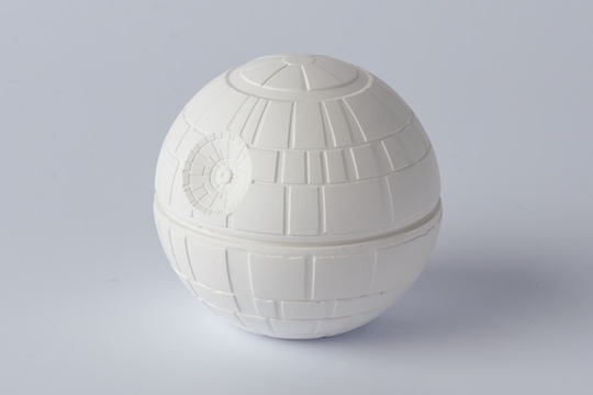 Star Wars Ceramic Aroma Diffusers - R2-D2, Millennium Falcon, Death Star handmade scent sculpture - Japan Trend Shop