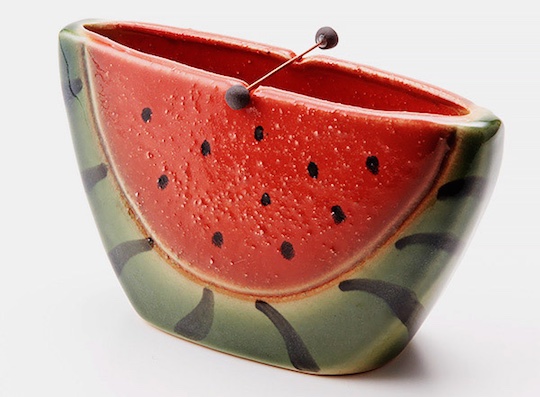 Shigaraki-yaki Watermelon Ceramic Mosquito Coil Holder - Traditional pottery for burning insect repellent - Japan Trend Shop