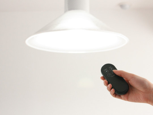 Roos Speaker Light - Bluetooth audio and lighting device - Japan Trend Shop