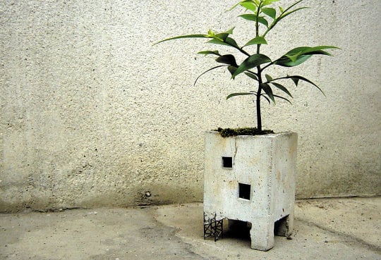 Truss Planter Flower Pot - Haikyo abandoned building design - Japan Trend Shop