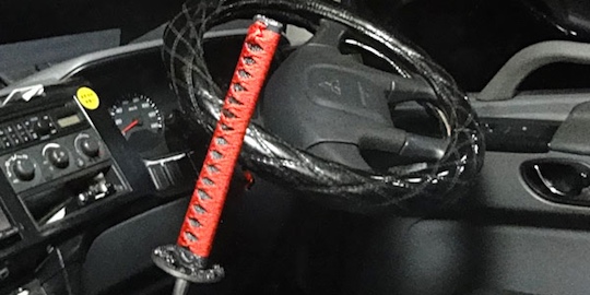 Japanese Sword Handle Gear Stick - Katana hilt design gearshift - Japan Trend Shop