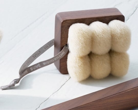 Suve Body Brush Short - Goat hair kumano-fude designer grooming item - Japan Trend Shop