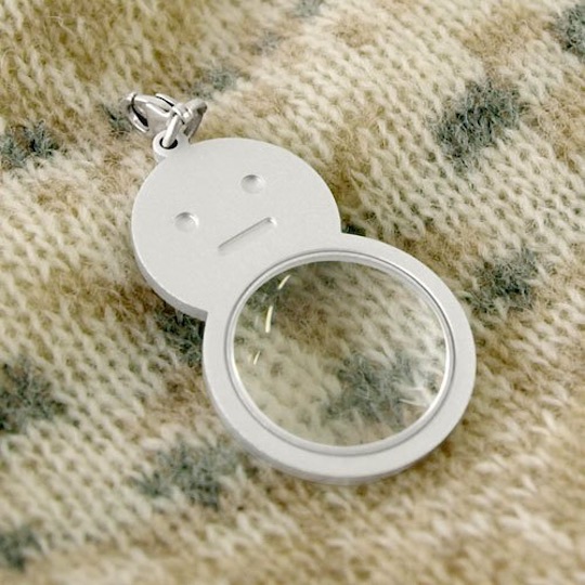 Yuki Megane - Magnifying glass keychain accessory - Japan Trend Shop
