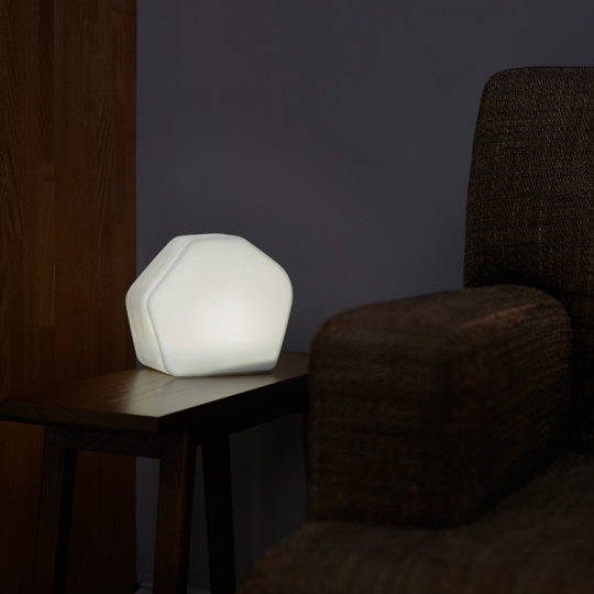 Floe Solar Lamp - Stylish and ecological table light - Japan Trend Shop