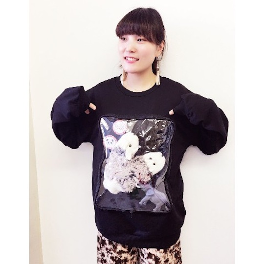 Maikore Sweater with My Collection See-Through Storage Pocket - Clothing for merchandise collectors - Japan Trend Shop