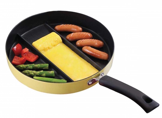 Divided Frying Pan for Tamagoyaki Omelette - Three-way grilling skillet - Japan Trend Shop