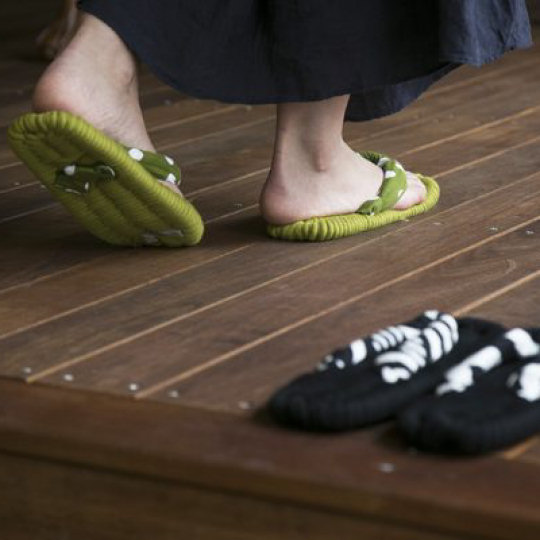 Meri Indoor Flip-Flops Japanese Zori - Designer update on traditional footwear - Japan Trend Shop
