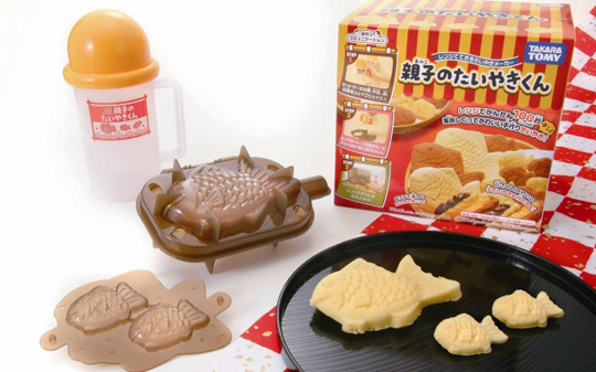Oyako Microwave Taiyaki Maker from Takara Tomy -  - Japan Trend Shop