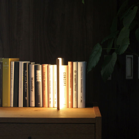 Night Book Light - Book-shaped nightstand lamp - Japan Trend Shop