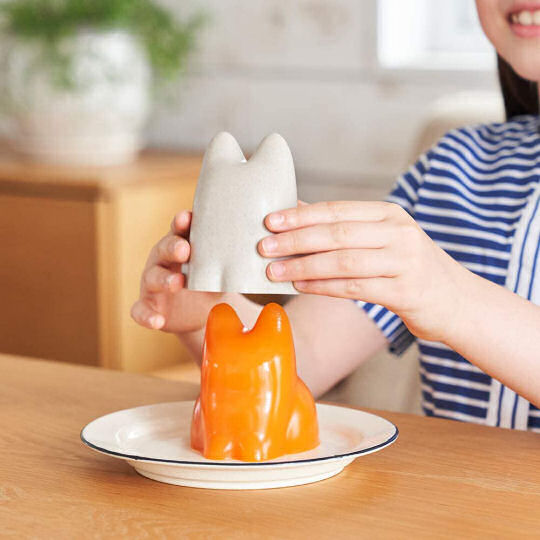 Koneko Cup Cat Kitchen Mold - Cat-shaped food decoration accessory - Japan Trend Shop