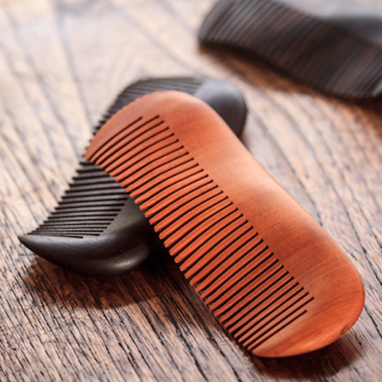 Hineri Kamisuki Wooden Twist Hair Comb for Life - Made from centuries-old birch - Japan Trend Shop