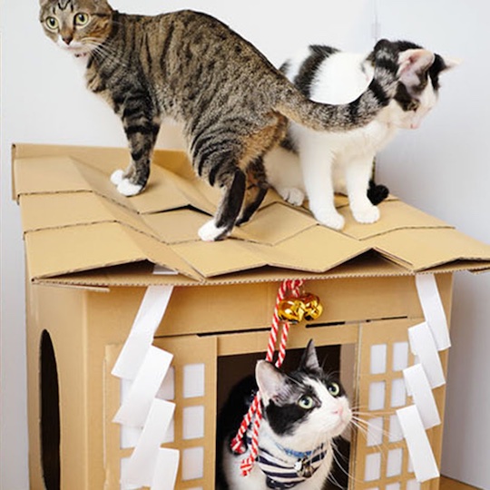Neko Jinja Shinto Shrine Cat House - Unique cardboard pet furniture - Japan Trend Shop