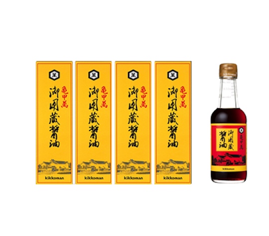 Kikkoman Traditional Goyokura Soy Sauce (4 Bottles)