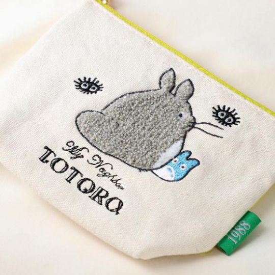 My Neighbor Totoro Chenille Embroidery Pouch - Studio Ghibli anime character embroidered accessory - Japan Trend Shop