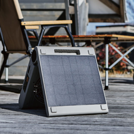 Apix Solar-Powered Fan - USB- and sun-powered air cooler - Japan Trend Shop