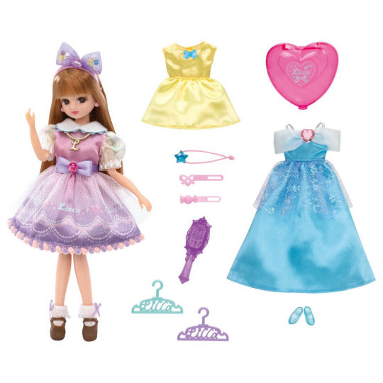 Licca-chan Dreamy Gift Set - Dress-up doll with three different outfits - Japan Trend Shop