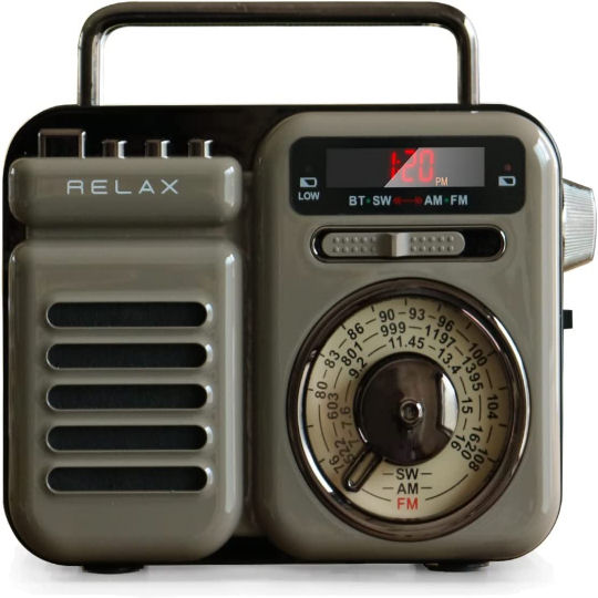 Relax Retro Radio and Speaker - Vintage-style audio device with flashlight - Japan Trend Shop