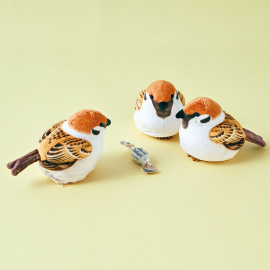 Sparrow Tear Mini Pouch - Plush container for small items - Japan Trend Shop