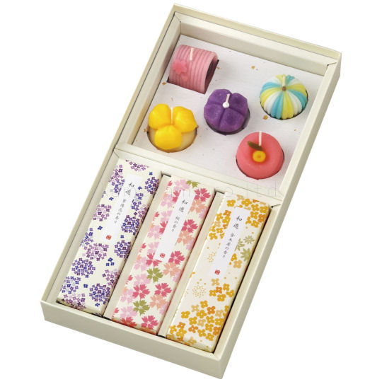 Kameyama Wagashi Sweets Candles and Incense Set - Seasonal Japanese confectionery-inspired decorative candles and incense sticks - Japan Trend Shop