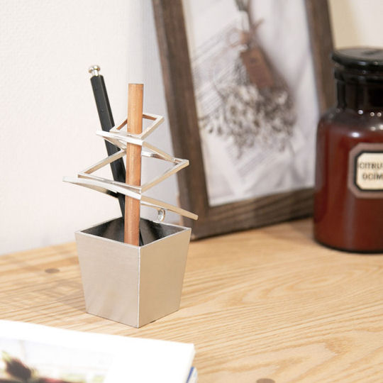 Nousaku Hoop Tin Vase - Japanese tinware, geometrically shaped flower receptacle - Japan Trend Shop