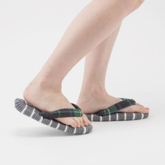 Meri T012 Children's Indoor Flip-Flops - Modern version of traditional Japanese sandals for kids - Japan Trend Shop