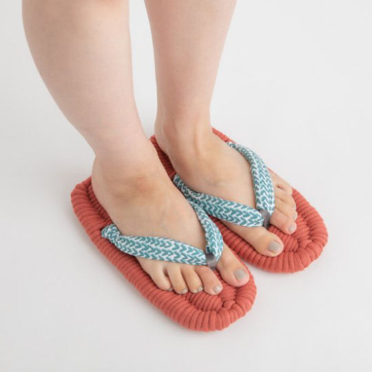 Meri Tove T105 Indoor Flip-Flops - Modern update of traditional Japanese zori sandals - Japan Trend Shop