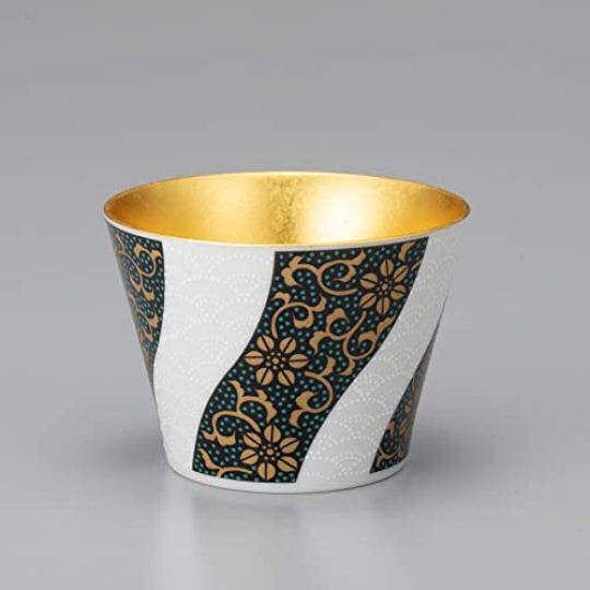 Hakuichi Kutani Porcelain Gold Leaf Aotsubu Cup - Traditional Ishikawa Prefecture gold foil drinkware - Japan Trend Shop