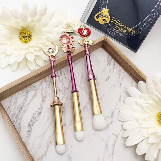 Sailor Moon Makeup Brush Set - Popular anime makeup tools - Japan Trend Shop