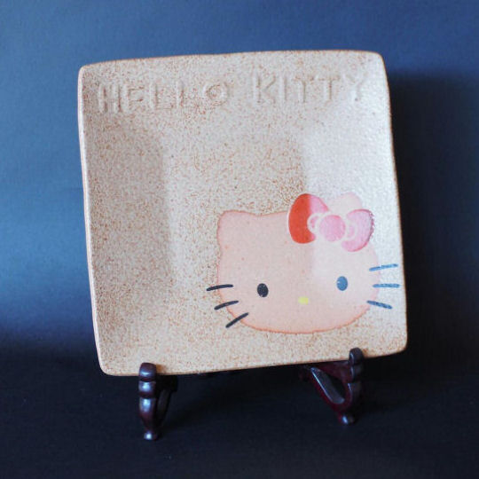 Hello Kitty Sueishi Kiln Bizen Pottery Plate - Sanrio character traditional pottery tableware - Japan Trend Shop
