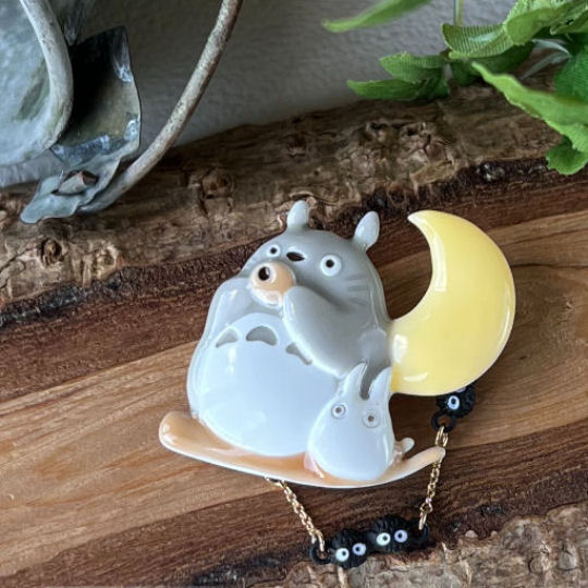 My Neighbor Totoro Brooch - Studio Ghibli anime character jewelry - Japan Trend Shop
