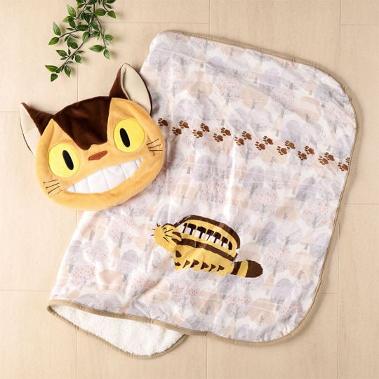 My Neighbor Totoro Catbus Cushion Blanket - Studio Ghibli anime mini duvet - Japan Trend Shop