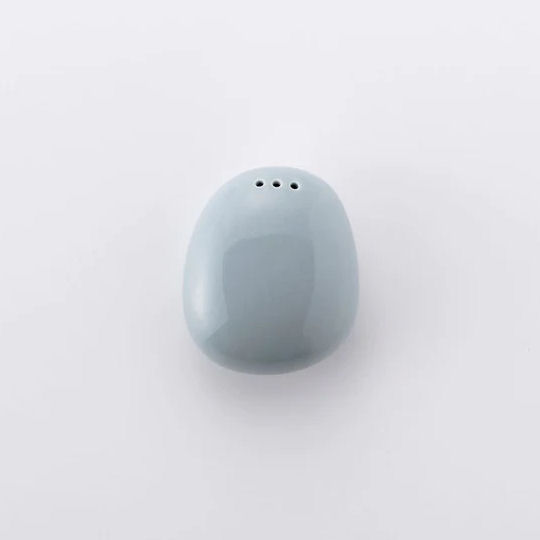 Hakusan Sue Porcelain Pebble Pepper Shaker - Ceramic condiment container - Japan Trend Shop