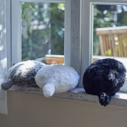Petit Qoobo Robotic Cat Tail Pillow